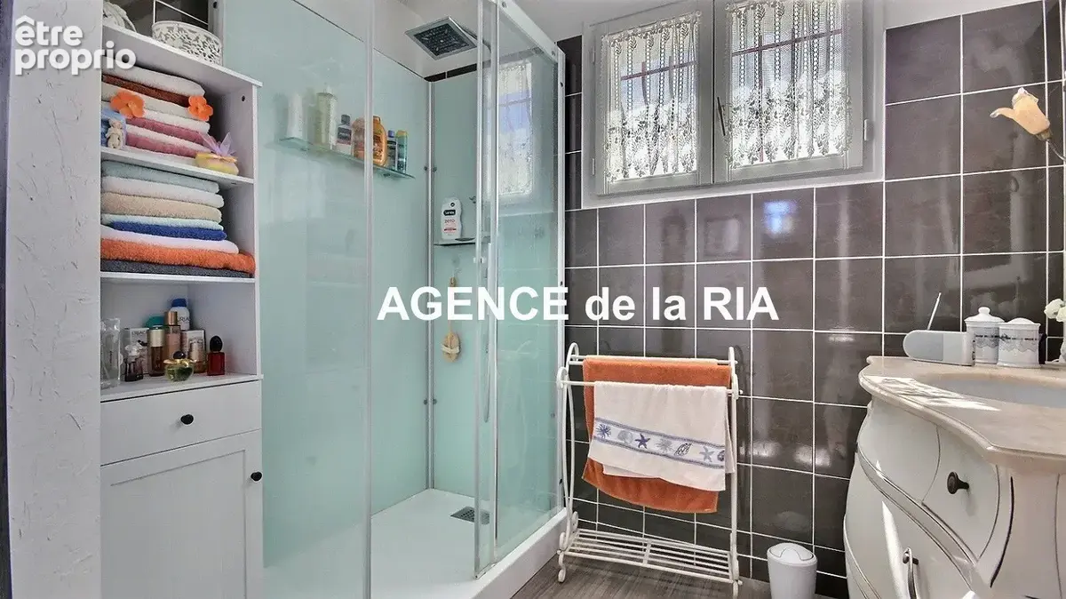 Maison coup de coeur, LA PLAINE SUR MER - photo 8