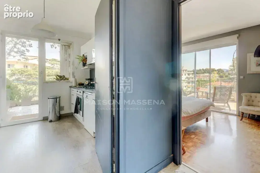 Cimiez - Dernier Étage - Appartement-Villa - Très  Grande Terrasse - photo 22