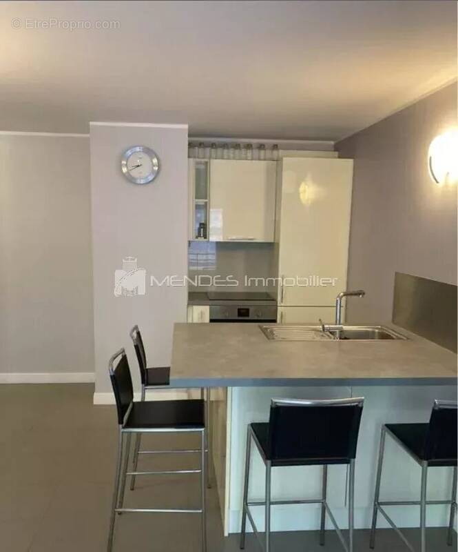 Appartement à CAP-D'AIL