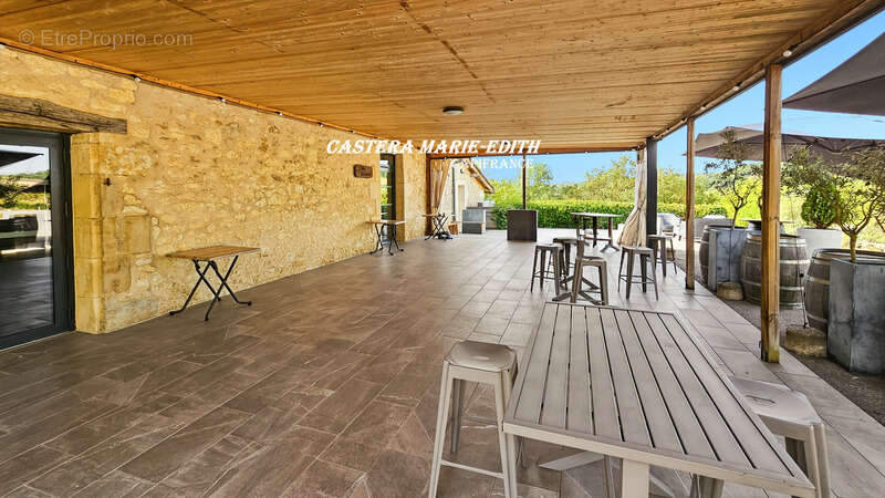 MAGNIFIQUE DOMAINE  à vendre 39 pièces AUCH (32)  sur 4,5 hectares - photo 5
