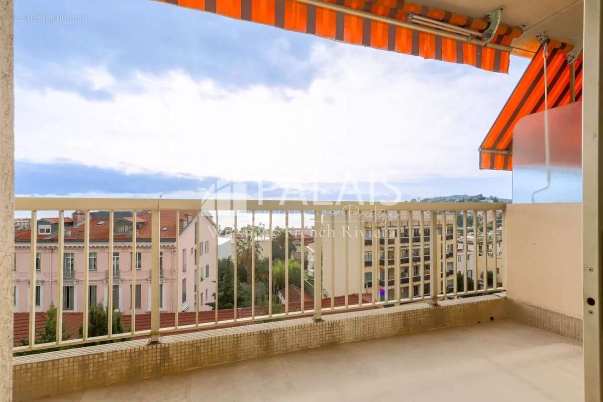 Appartement à BEAULIEU-SUR-MER