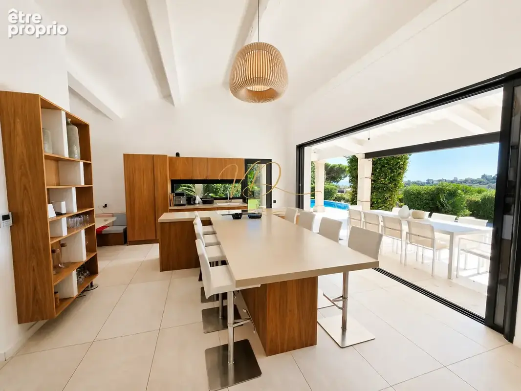 Villa avec piscine à débordement et vue mer   La Croix-Valmer - photo 6