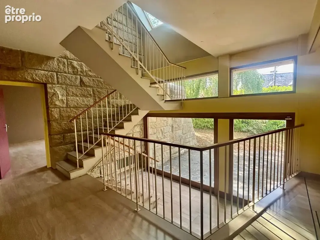 Maison 13 pièces 179 m² à vendre à Le Rheu (35650) - photo 3