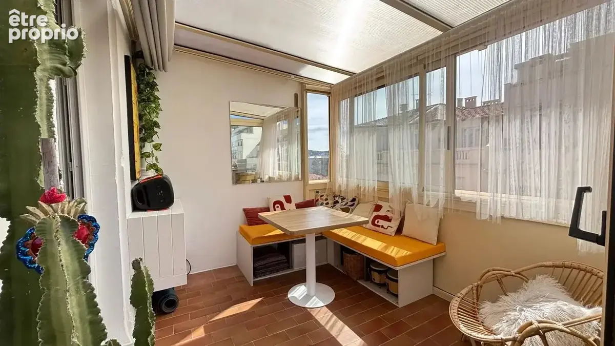 Appartement à NICE