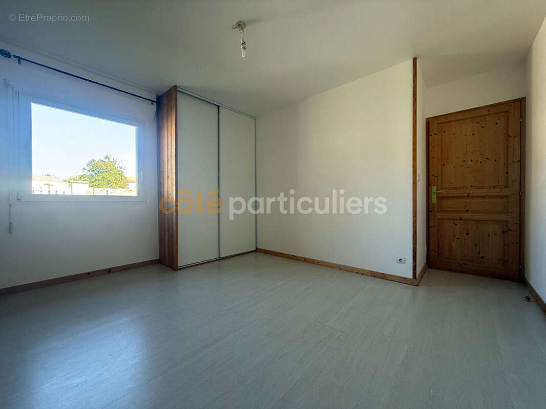 Maison à SAINT-DENIS-DU-PAYRE