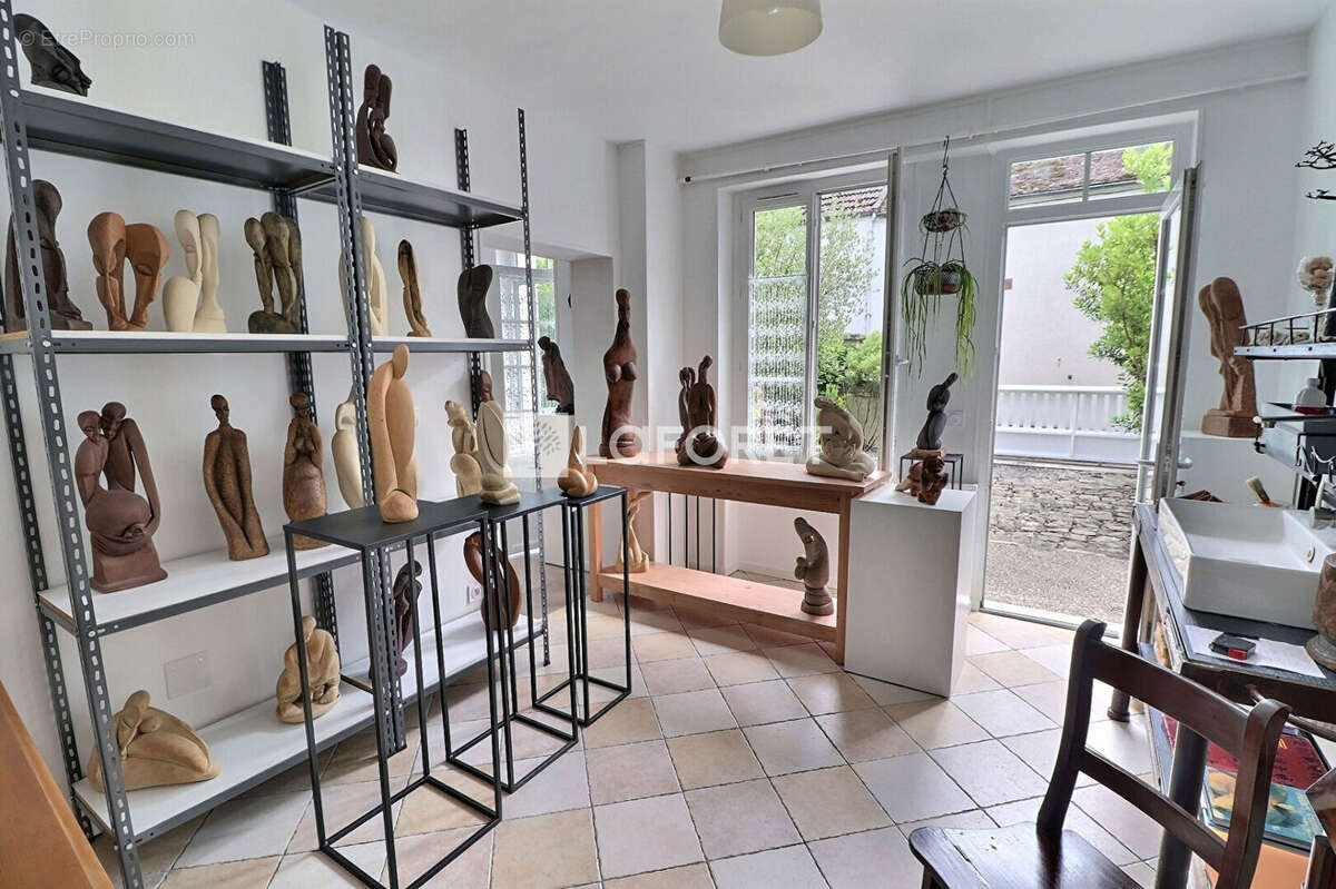 Maison Milly La Foret 8 pièce(s) 220 m2 - photo 5