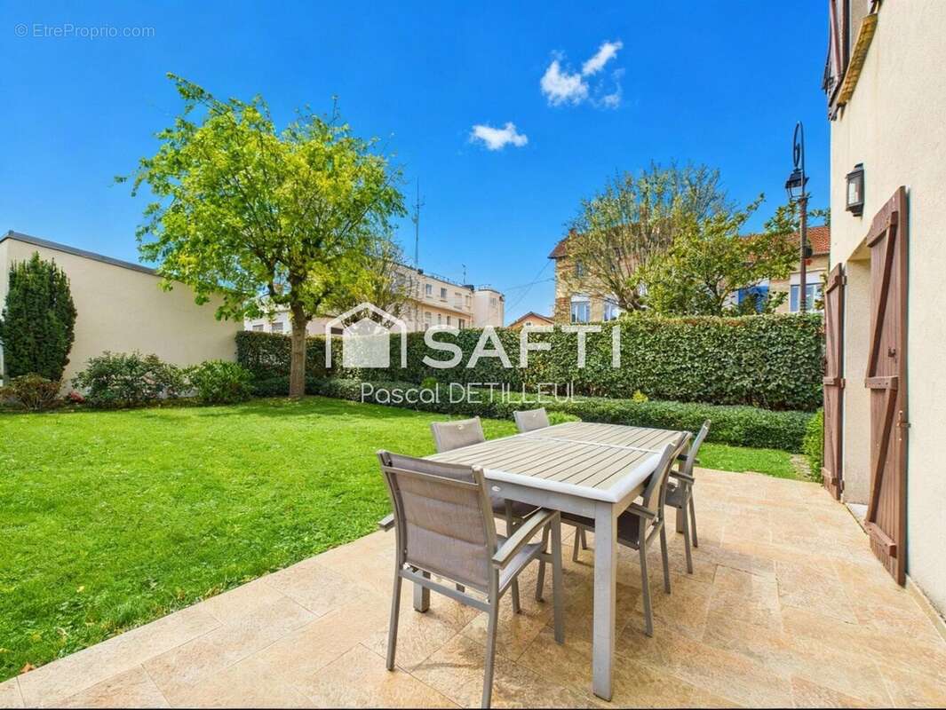 Photo 6 - Maison à SAINT-CLOUD