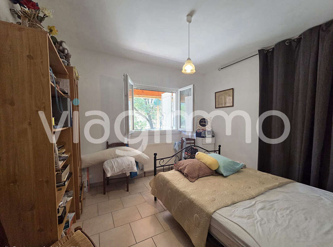 Maison située à Saint-Paul-Trois-Châteaux en viager occupé - photo 7