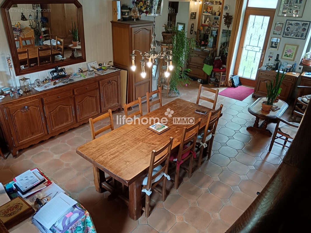 Maison 176 m² à Bonnat  - photo 3