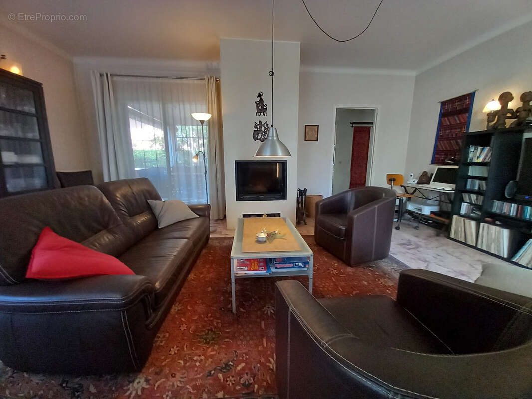Maison à LAMALOU-LES-BAINS