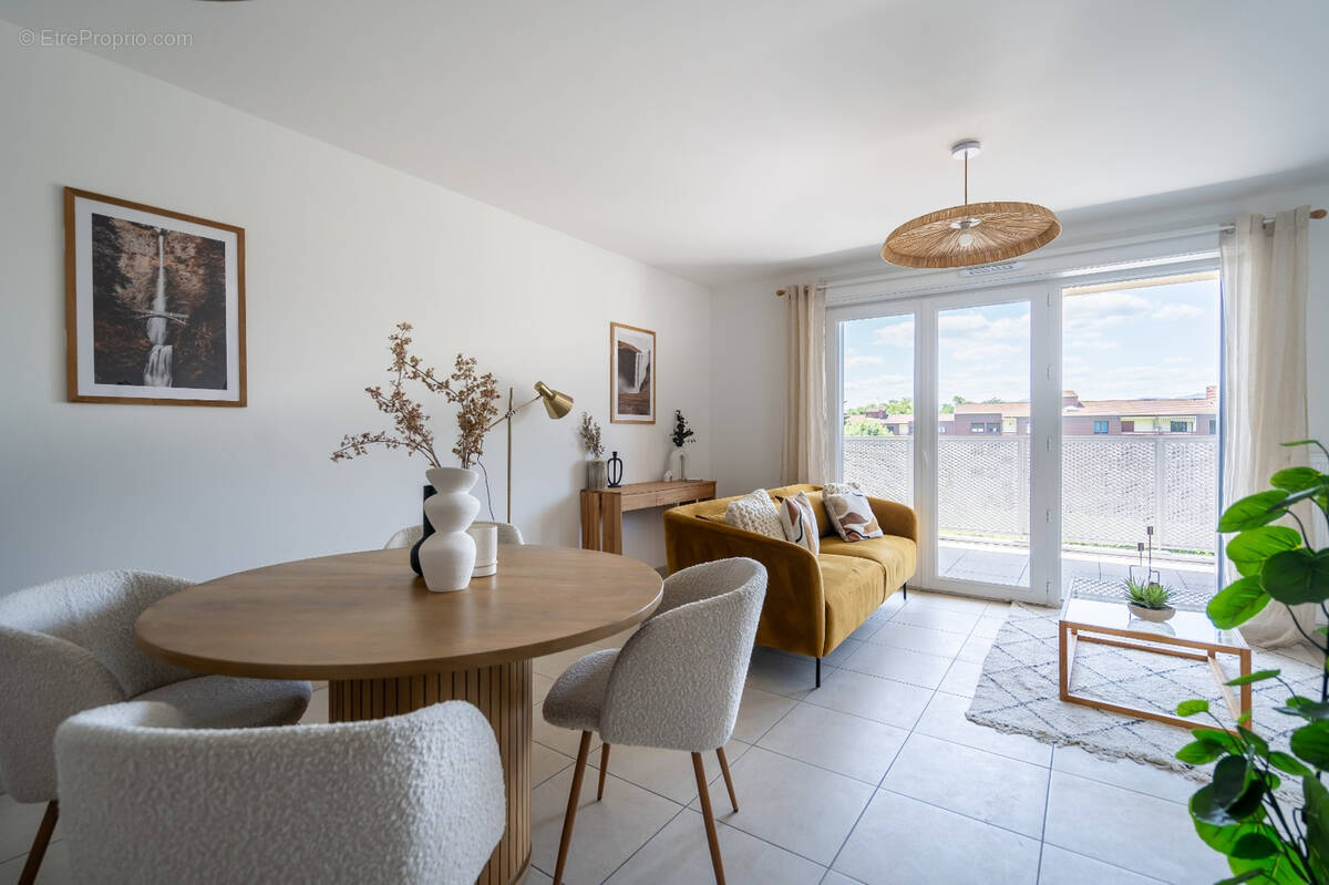 Appartement à BRON