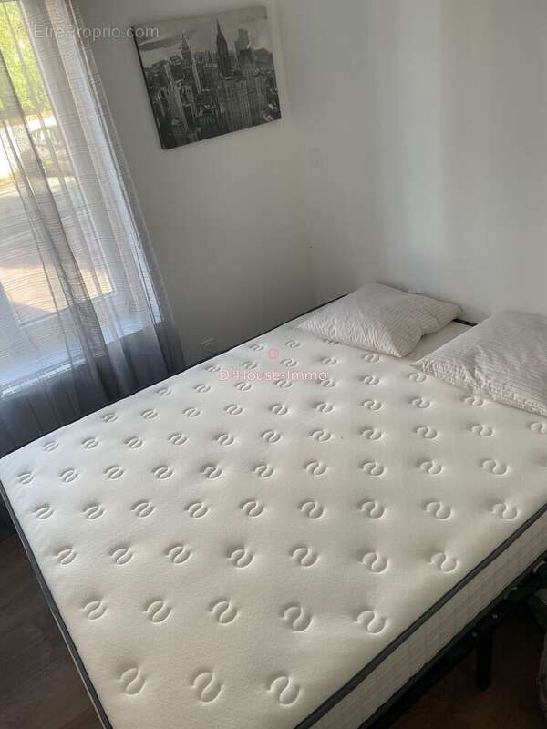 Appartement 270 m² à Gond-Pontouvre  - photo 4