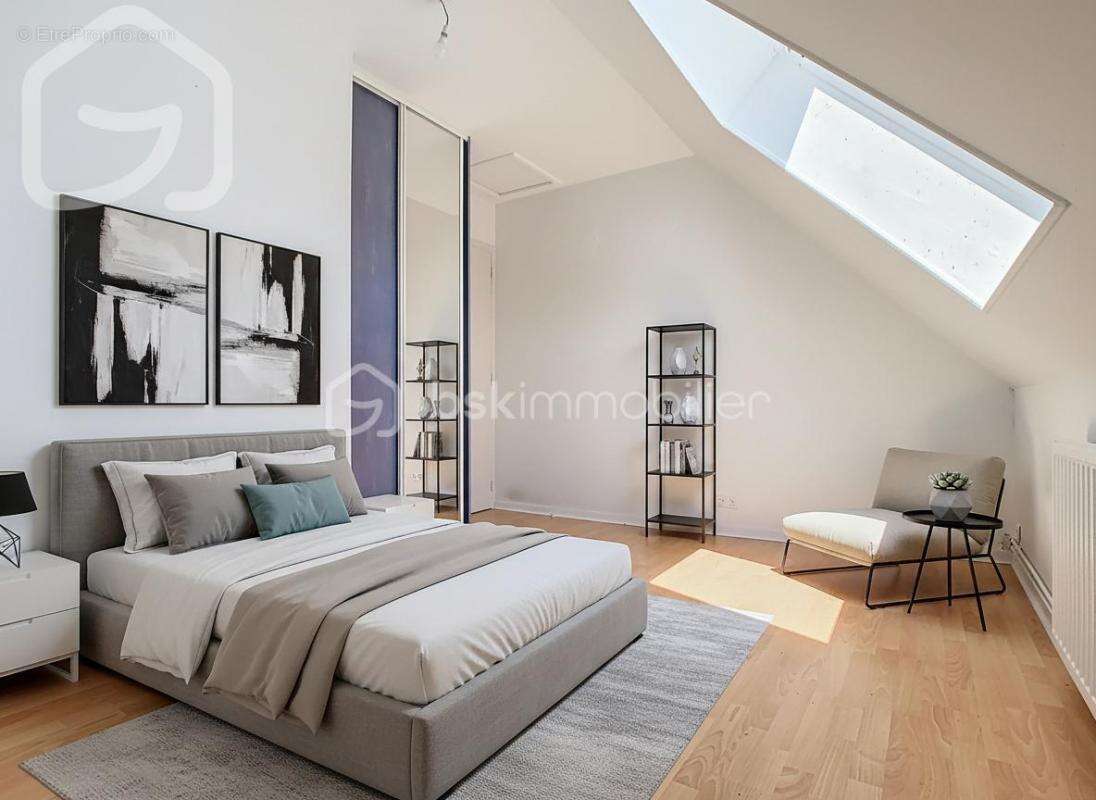 Maison à SAINT-ETIENNE-DU-ROUVRAY