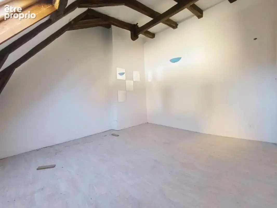Maison 8 pièces 150 m² à vendre à Pleaux (15700) - photo 5