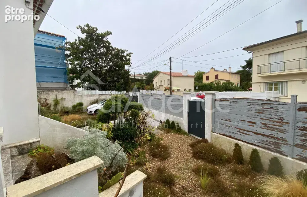 Maison   Proximité plage et centre-ville - photo 11