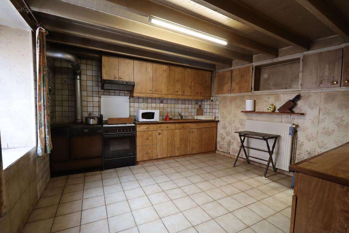 Maison à AUBUSSON-D&#039;AUVERGNE