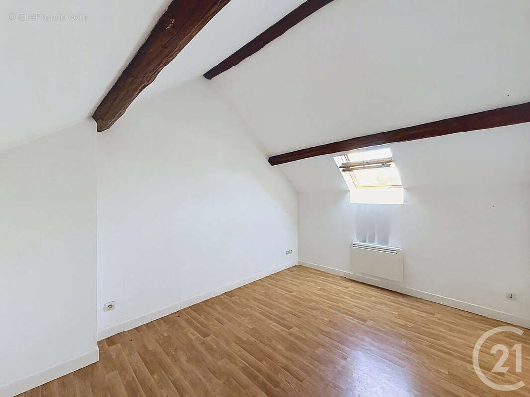 Appartement à FONTAINEBLEAU