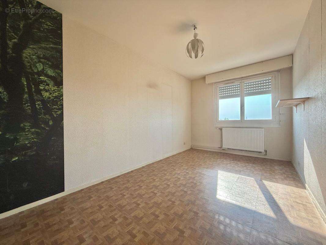 Appartement T 1 - dernier étage avec ascenseur - cave - parking privatif extérieur - photo 14