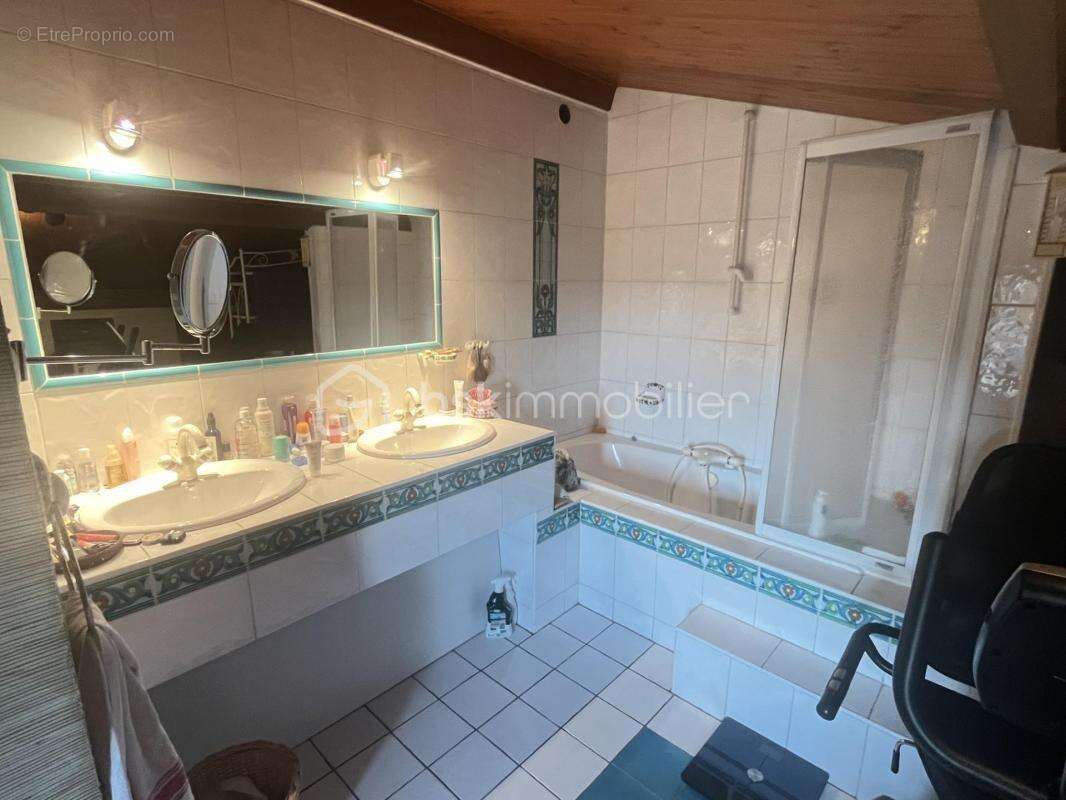 Charme et volume pour cette Toulousaine avec piscine - photo 8
