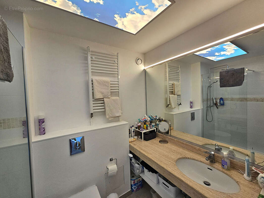 Appartement à MANDELIEU-LA-NAPOULE