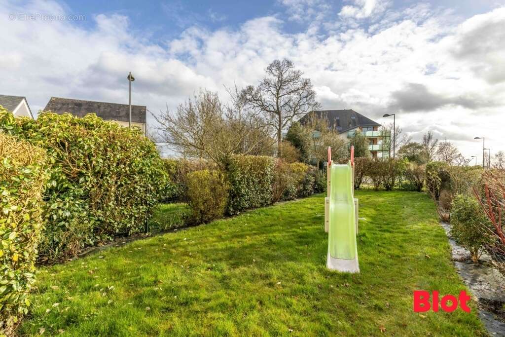 Maison à THORIGNE-FOUILLARD