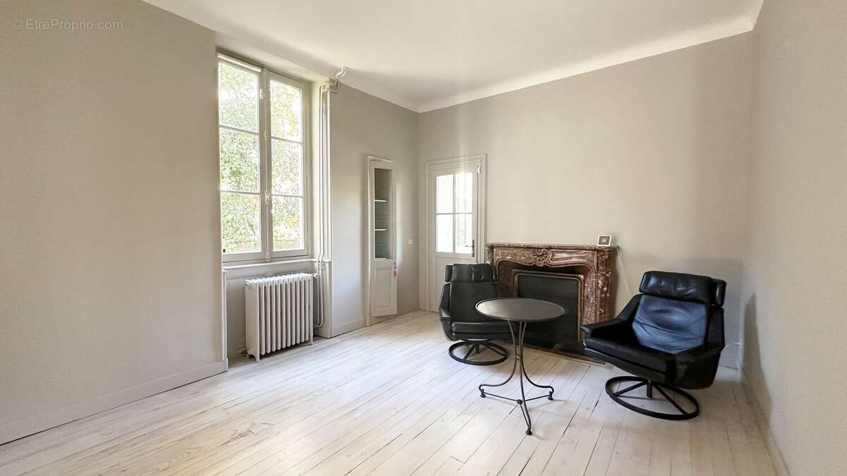 Maison de caractere de type t8 de 290 m2 sur une parcelle de 820 m2 - photo 23