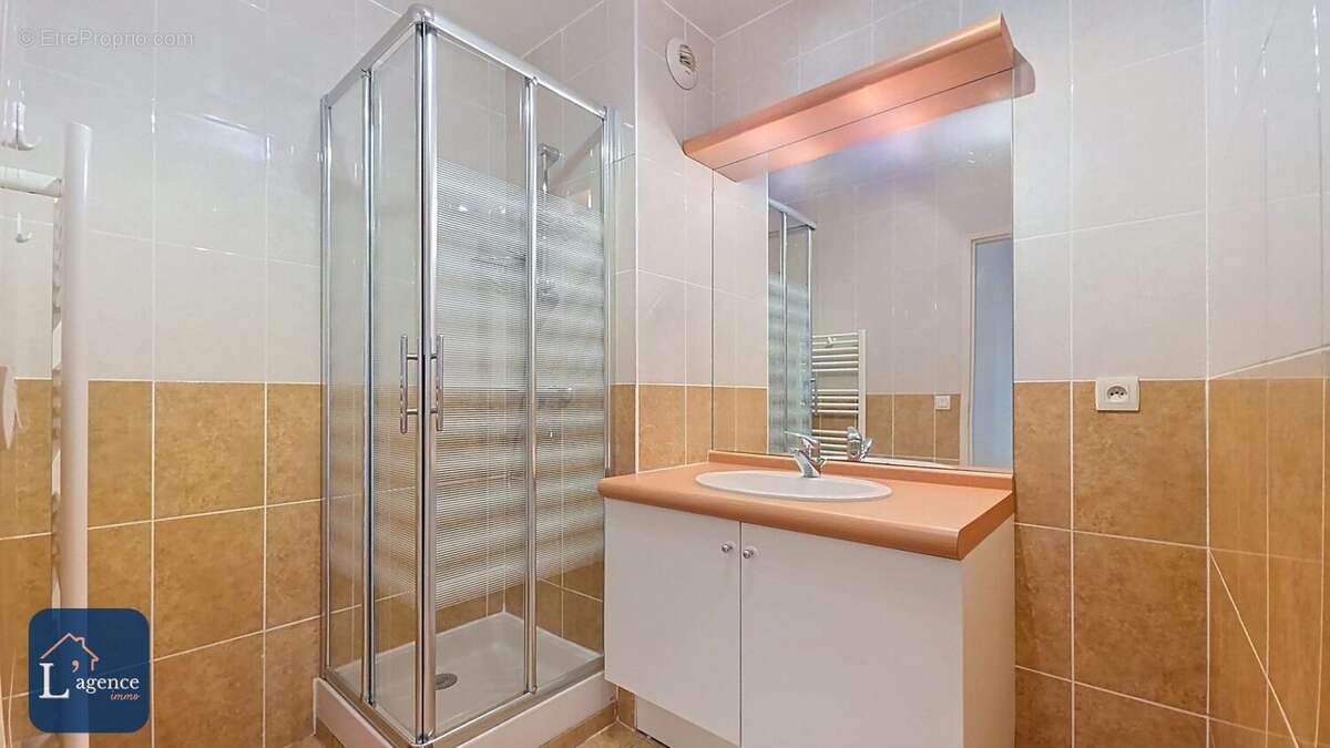 Appartement à DIVONNE-LES-BAINS