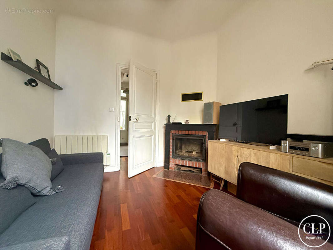 Appartement à FONTENAY-SOUS-BOIS