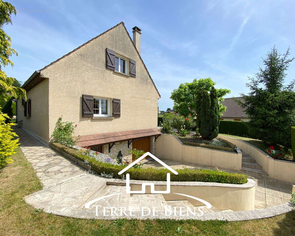 Maison à VILLERS-COTTERETS