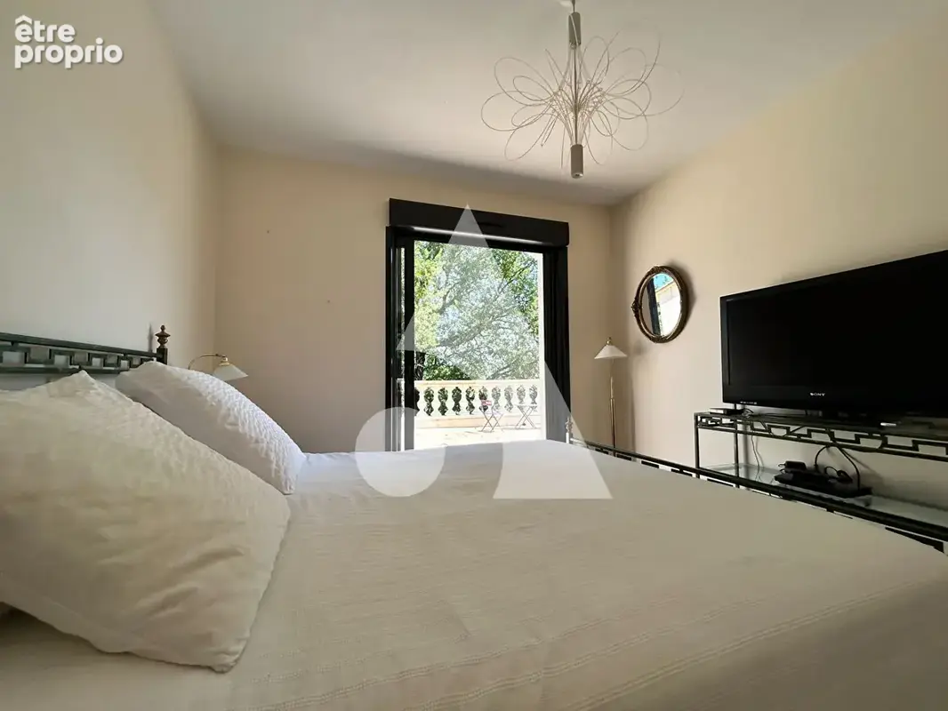 Villa 248 m2 / 4 chambres - photo 6