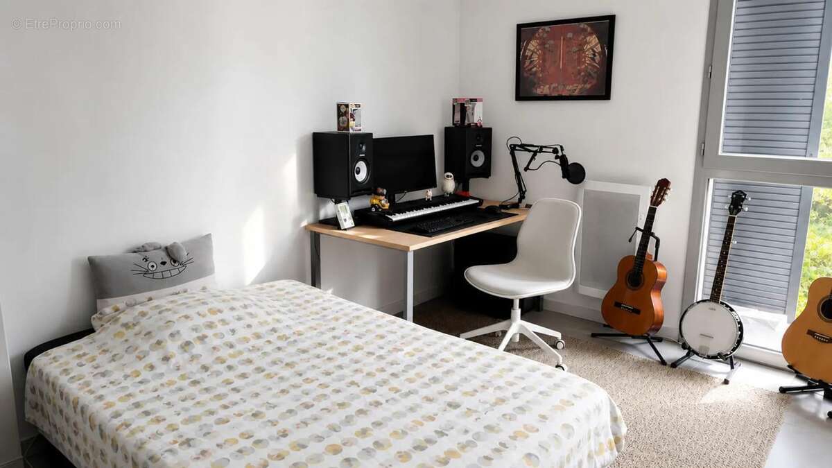 Appartement 2 pièces de 39 m² avec garage fermé à Cogolin - photo 7