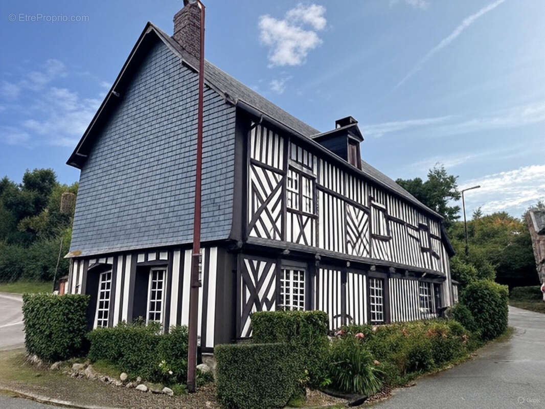 Maison à OUVILLE-LA-RIVIERE