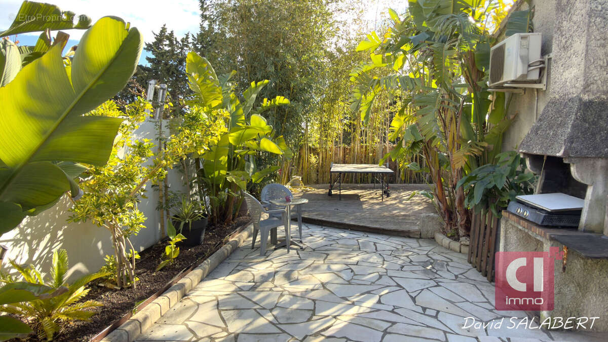 Maison à PUGET-VILLE