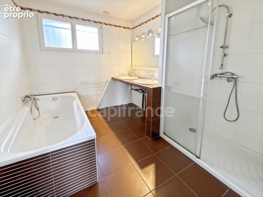 NEUVILLE SUR SARTHE (72) Maison sur sous sol 3 chambres 1500 m2 - photo 9