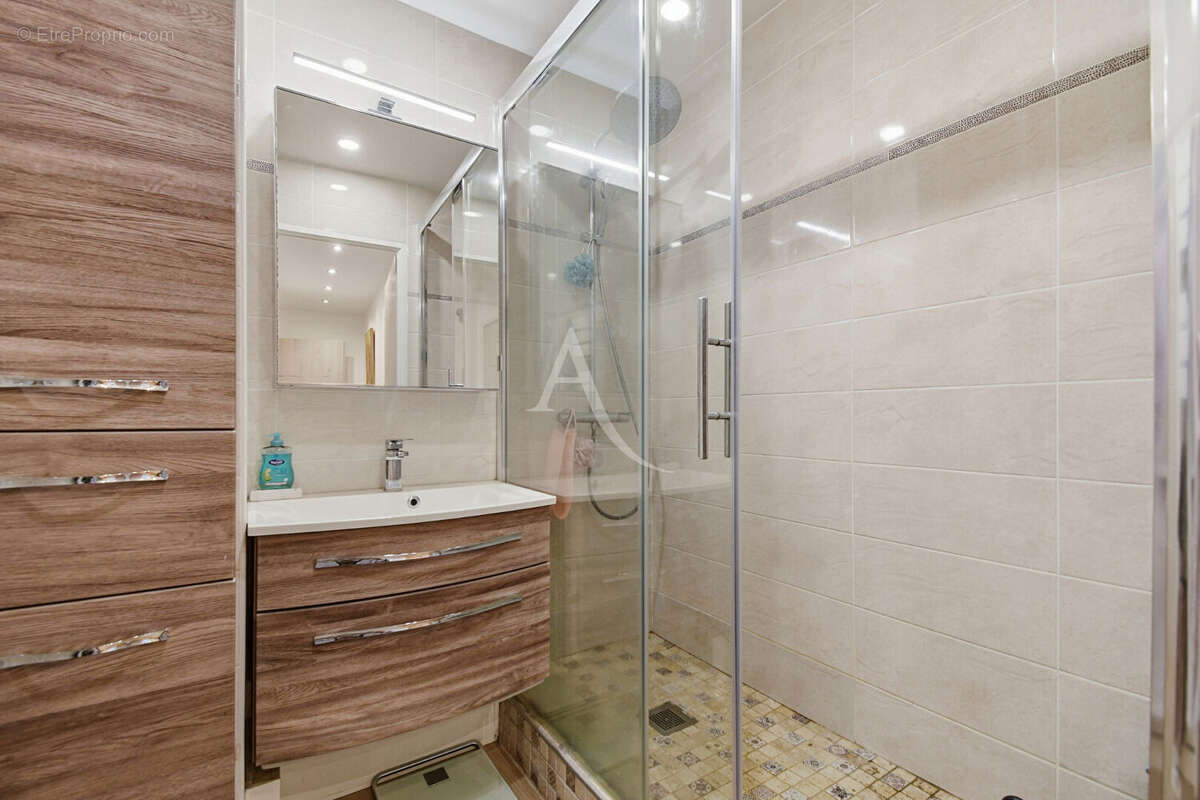 Appartement à RUEIL-MALMAISON