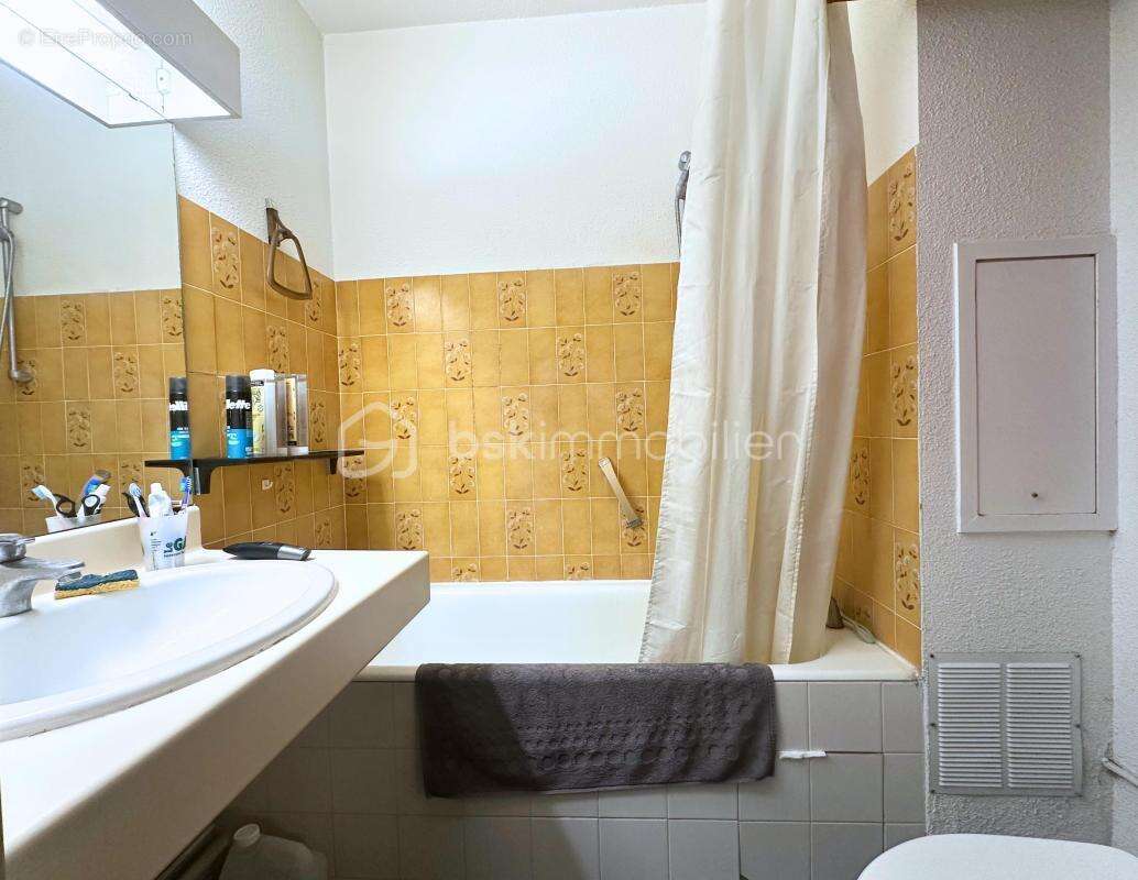 Appartement à HYERES
