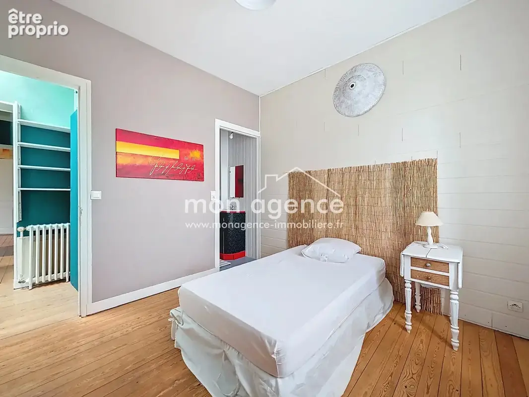 Propriété bourgeoise de caractère – Parc arboré de 2 437 m² – Environnement privilégié - photo 12