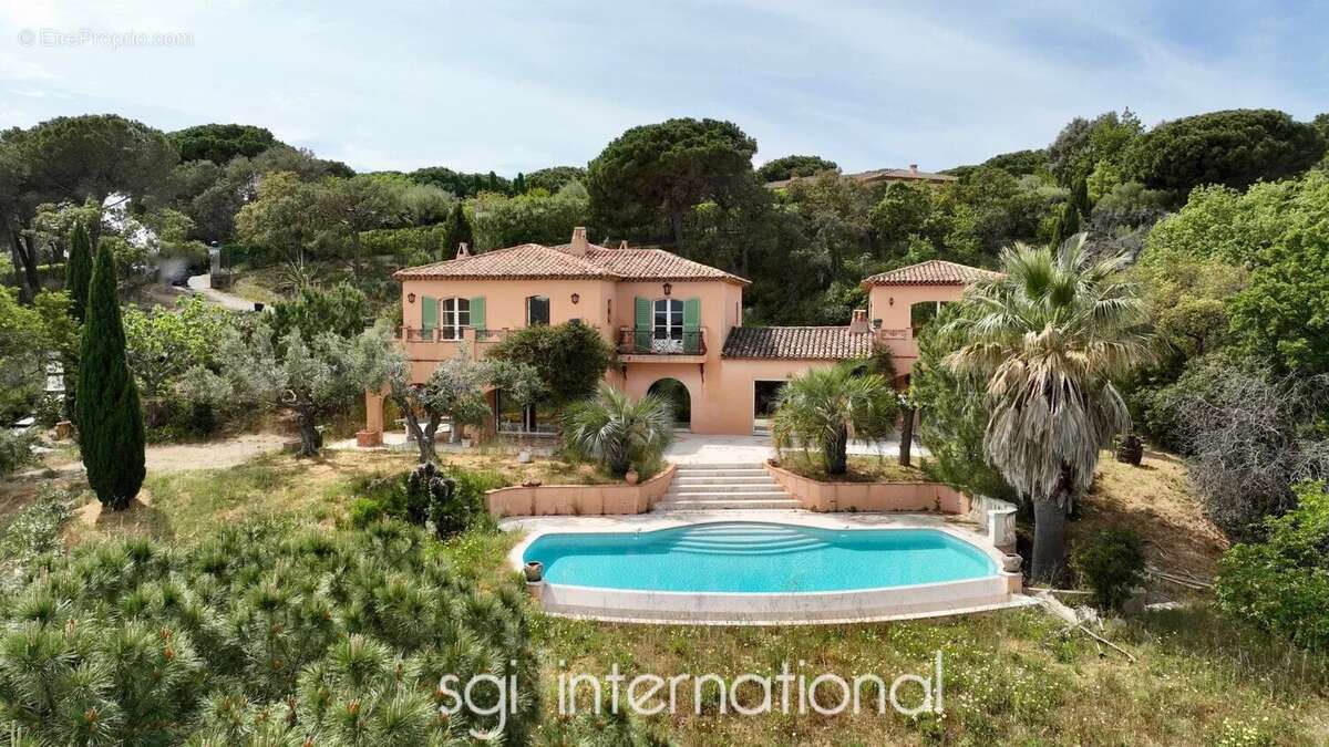 Maison à RAMATUELLE