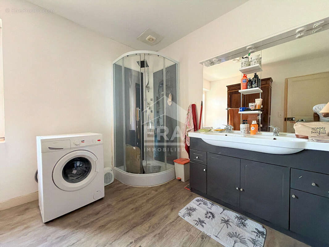 Appartement à PERTUIS