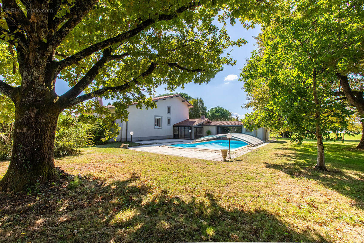 Maison à AIRE-SUR-L&#039;ADOUR