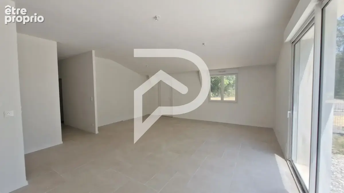 Maison de plain-pied 4 pièces 94 m² avec jardin, proche ORTHEZ - photo 3
