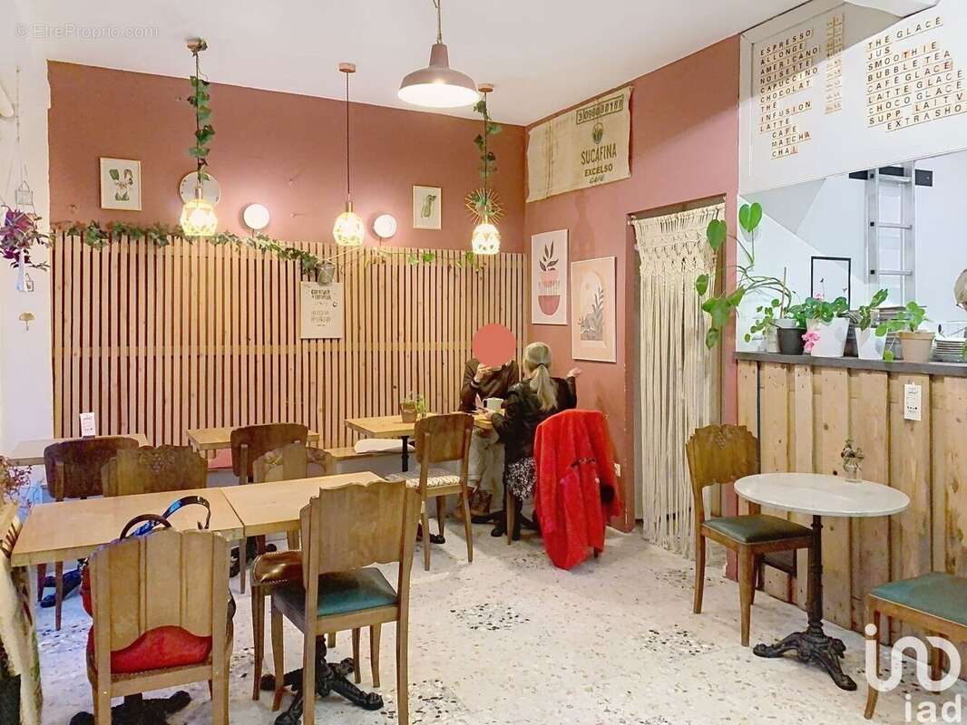 Photo 2 - Commerce à MORET-SUR-LOING