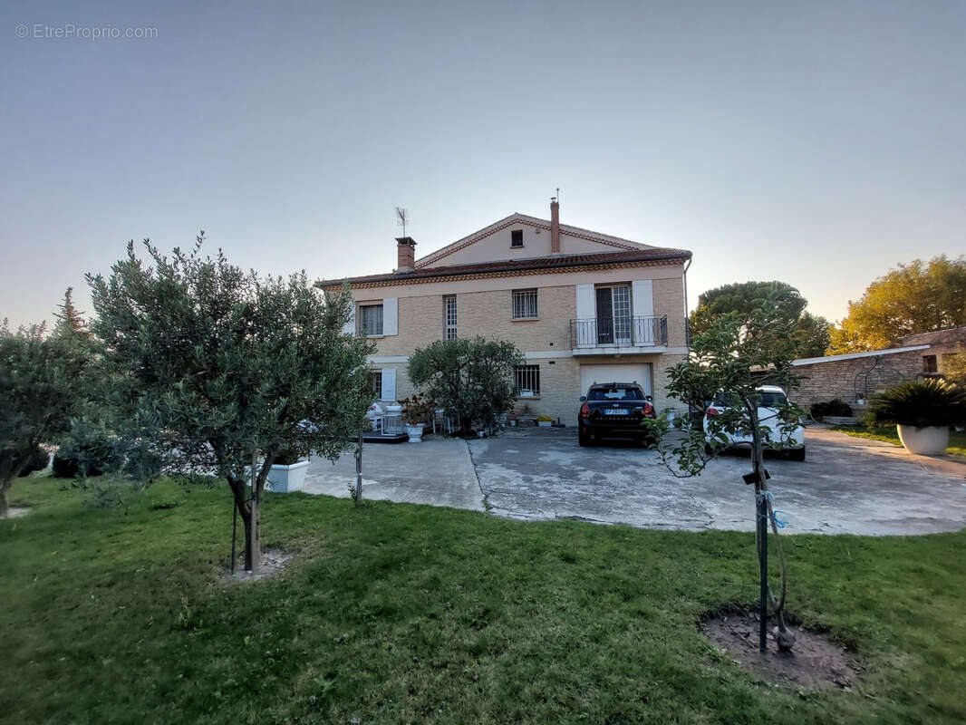 Maison à MONTEUX