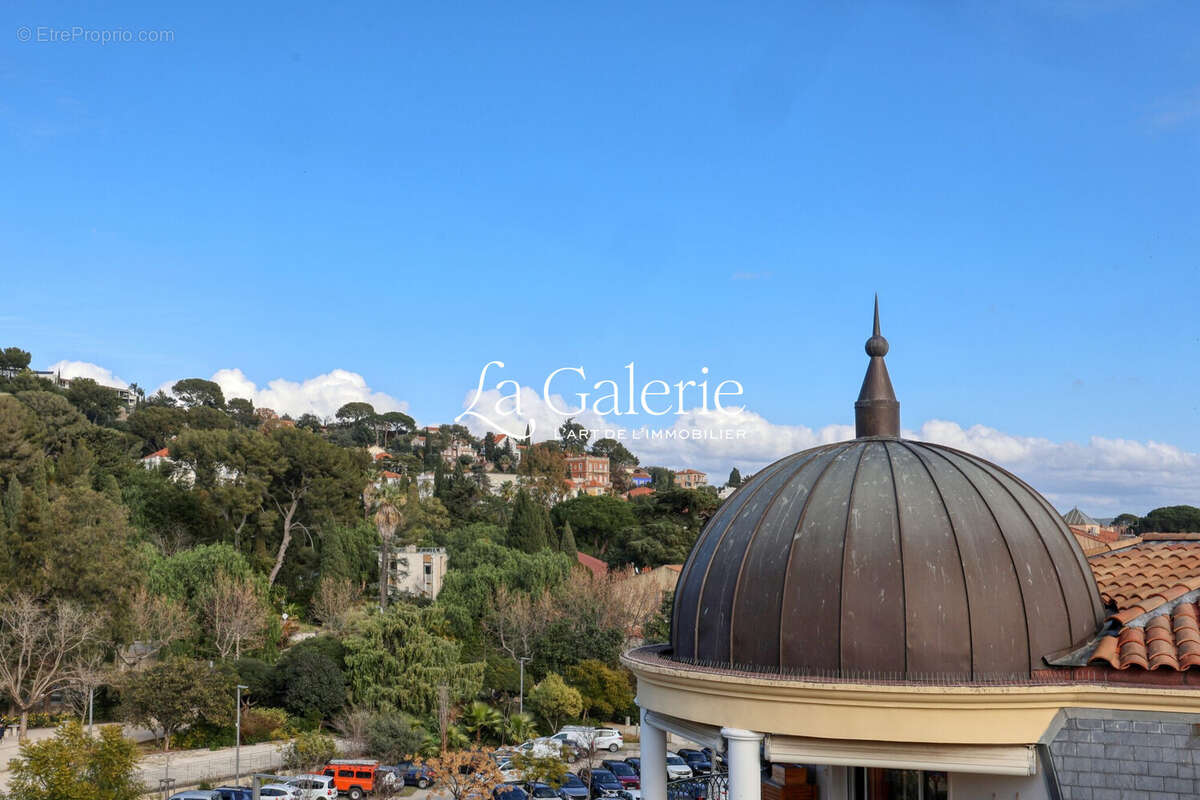Appartement à HYERES
