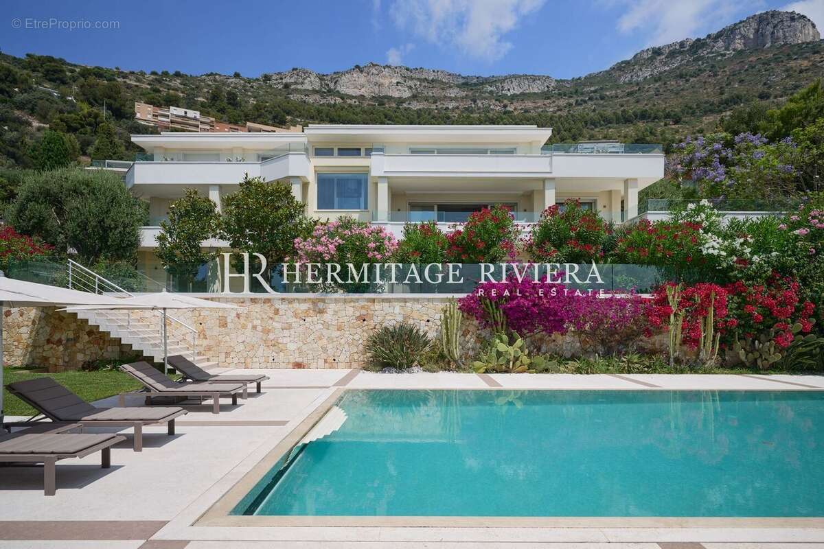 Maison 869 m² à Cap-D'ail  - photo 20