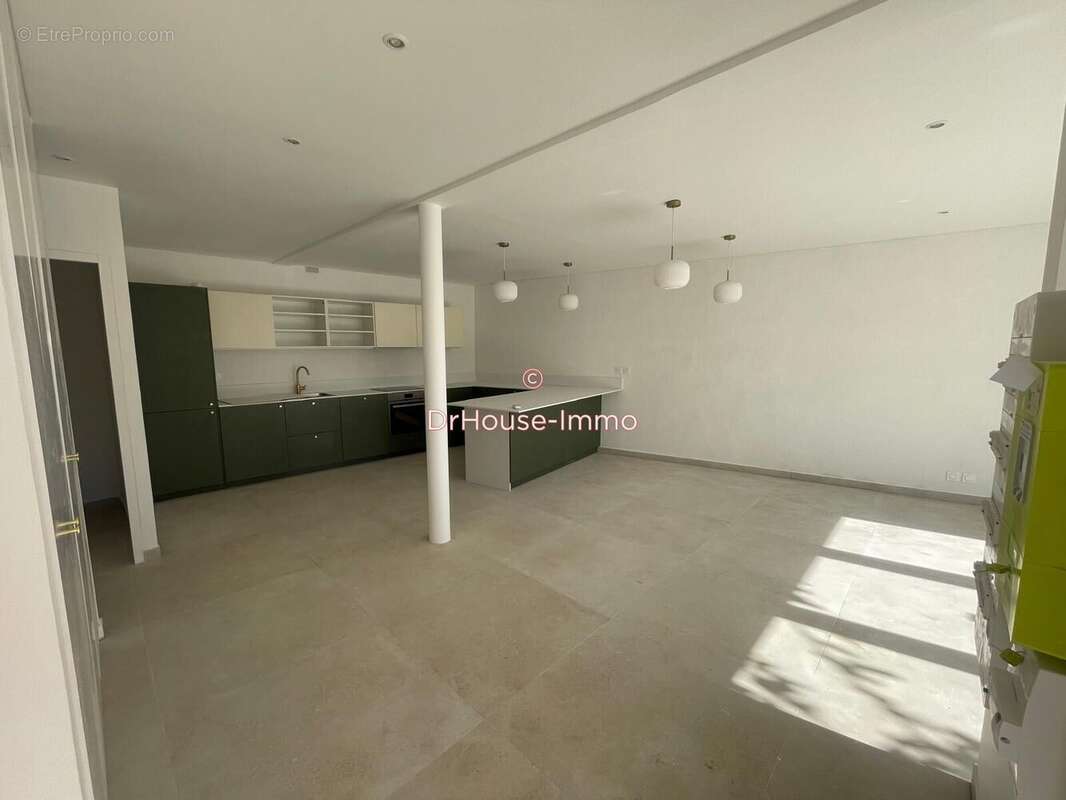 Maison 101 m² à Marseille-8e  - photo 23