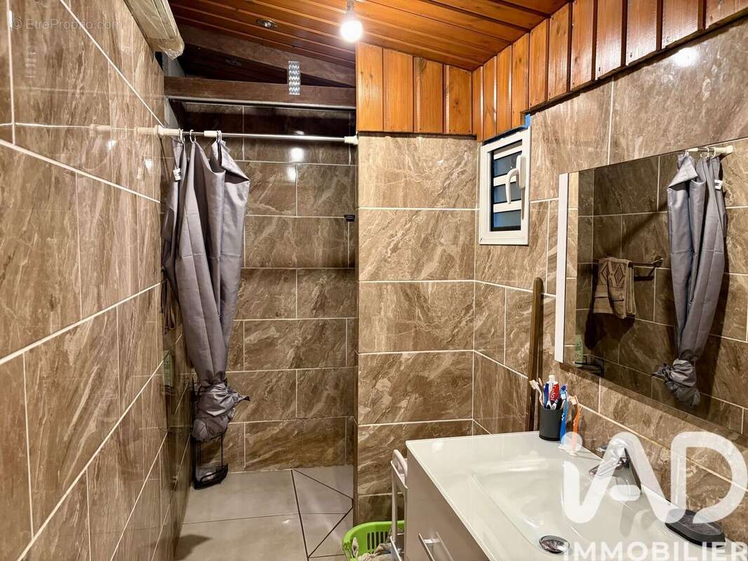 Photo 6 - Maison à SAINT-BENOIT