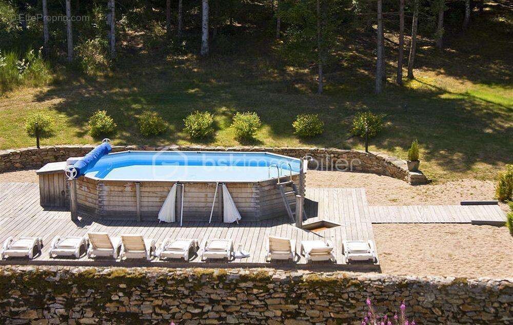 Maison à SAINT-FLOUR