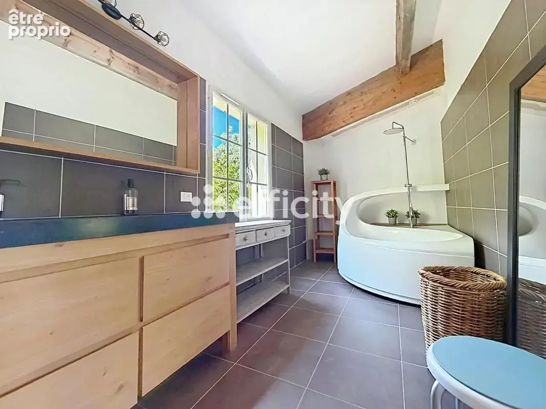 Maison 6 pièces 255 m² à vendre à Eguilles (13510) - photo 15