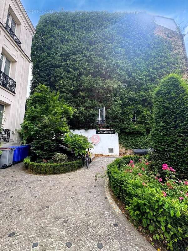 Appartement à LE RAINCY